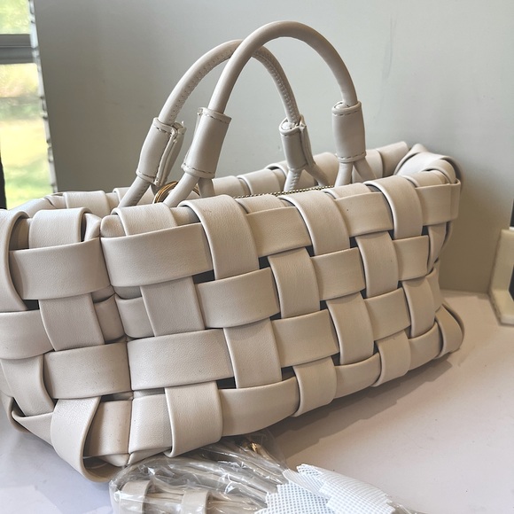 Anthropologie Handbags - Anthropologie woven small bag crossbody